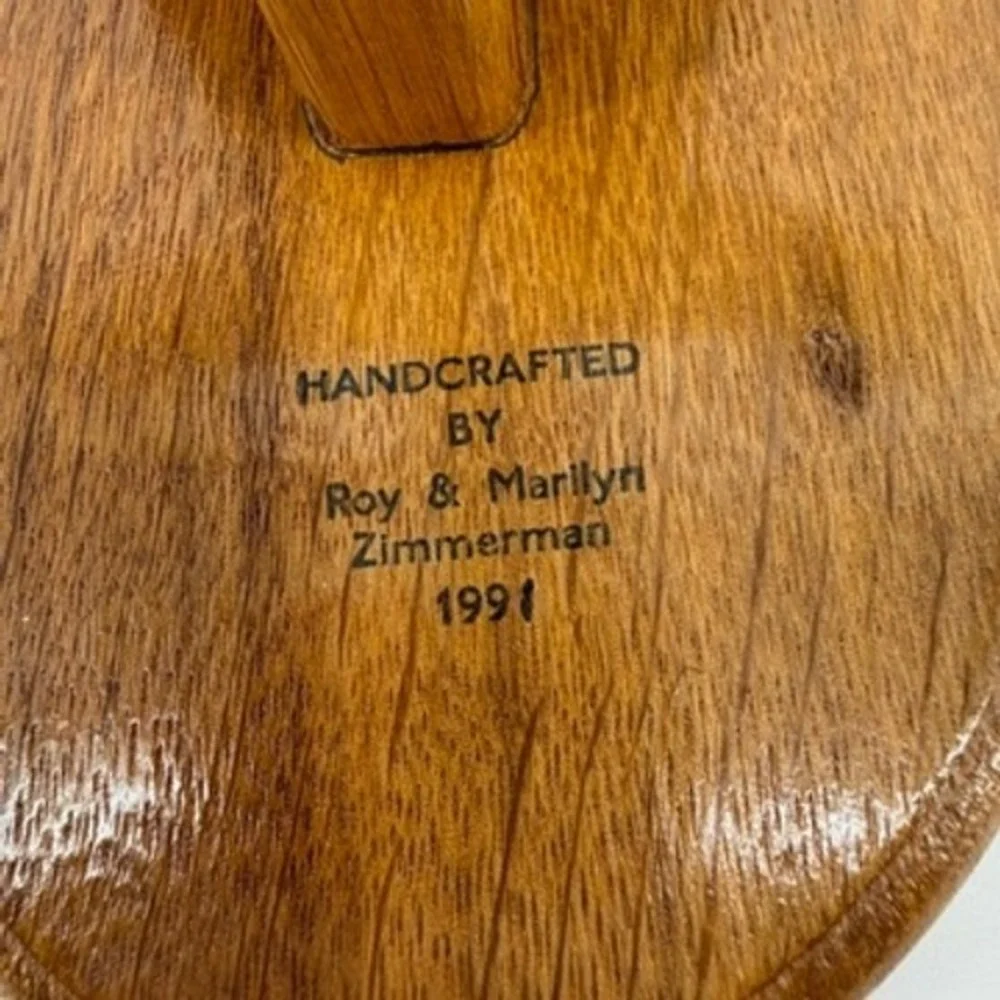 Roy & Marilyn Zimmerman 1991 Handcrafted Miniature Wood Oval Pedestal Table